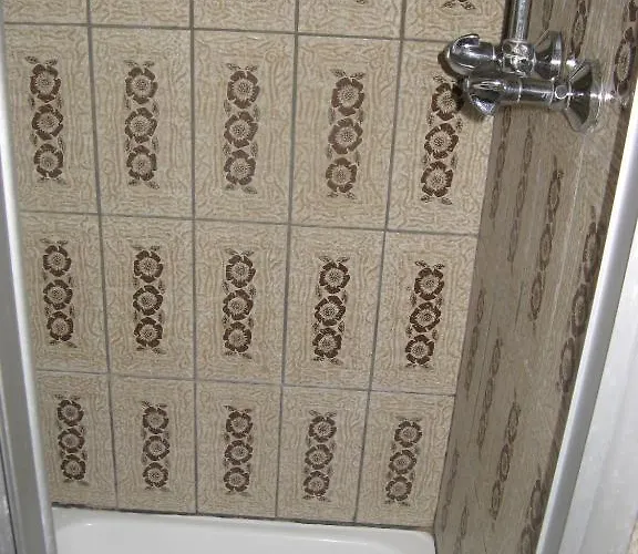 Roter Hahn Hoflein an der Donau